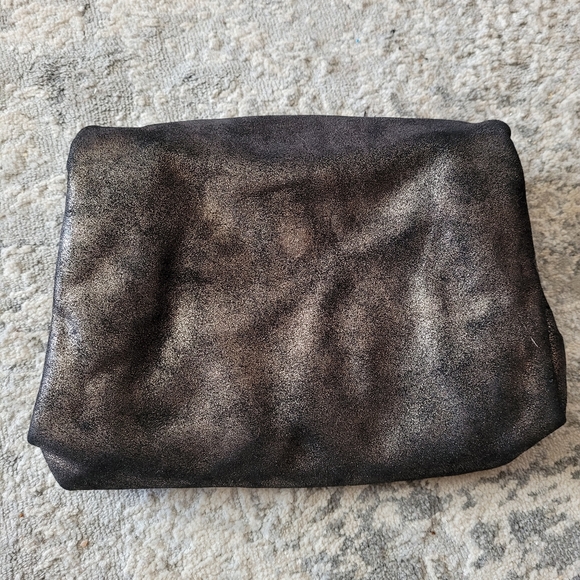 Graham & Spenser suede clutch black and gold - Picture 2 of 9